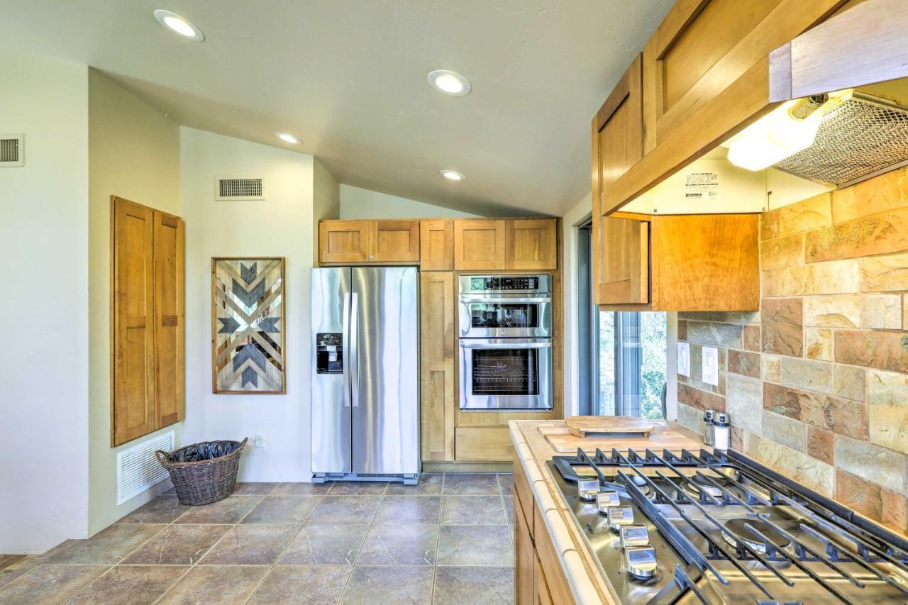 Bright Sedona Home With Deck And Mountain Views! Ngoại thất bức ảnh